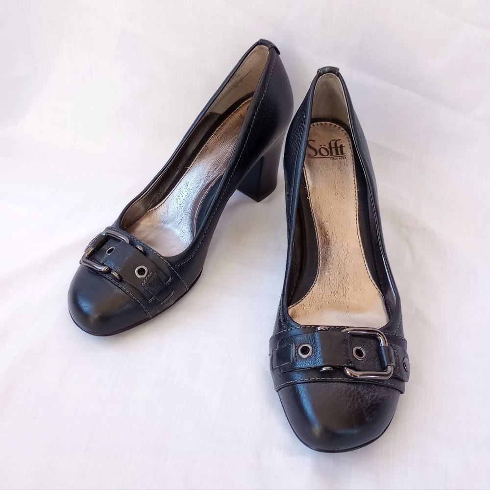 Sofft▪️Black Leather Heel w/ buckle design